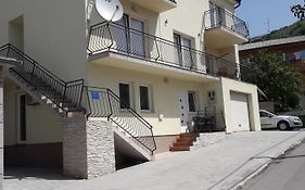 Apartmani Tomljenovic